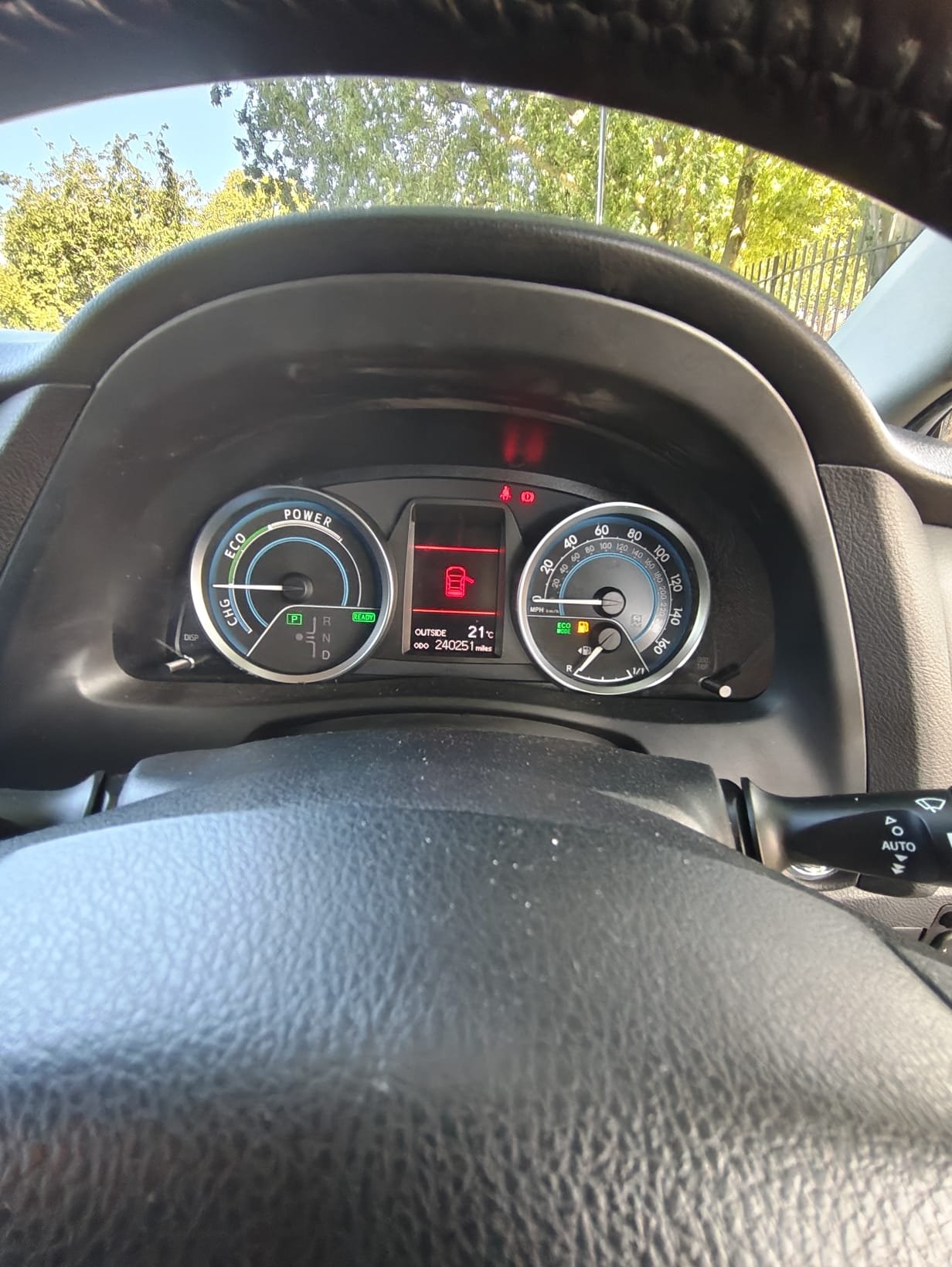 2014 - TOYOTA AURIS