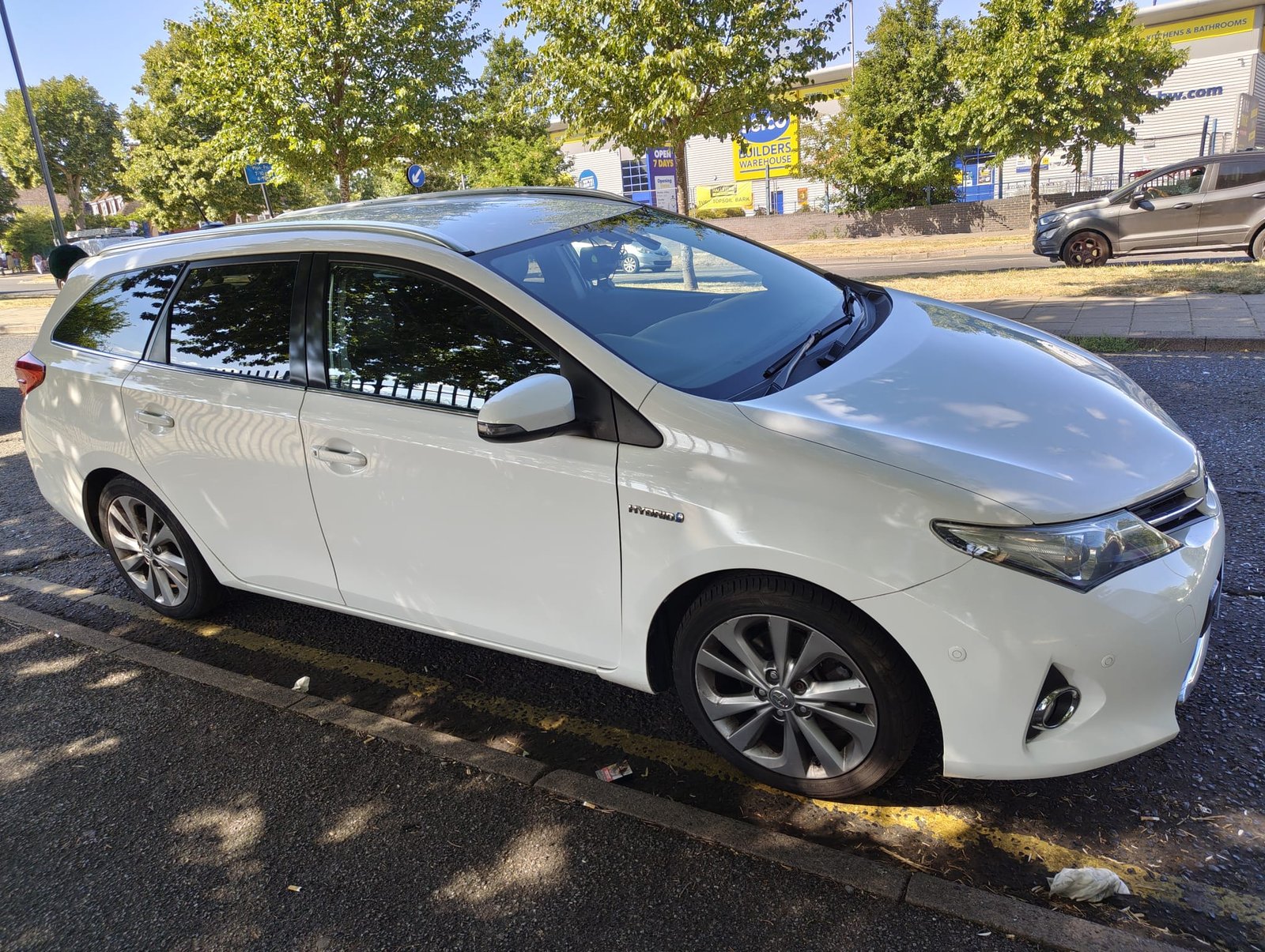 2014 - TOYOTA AURIS