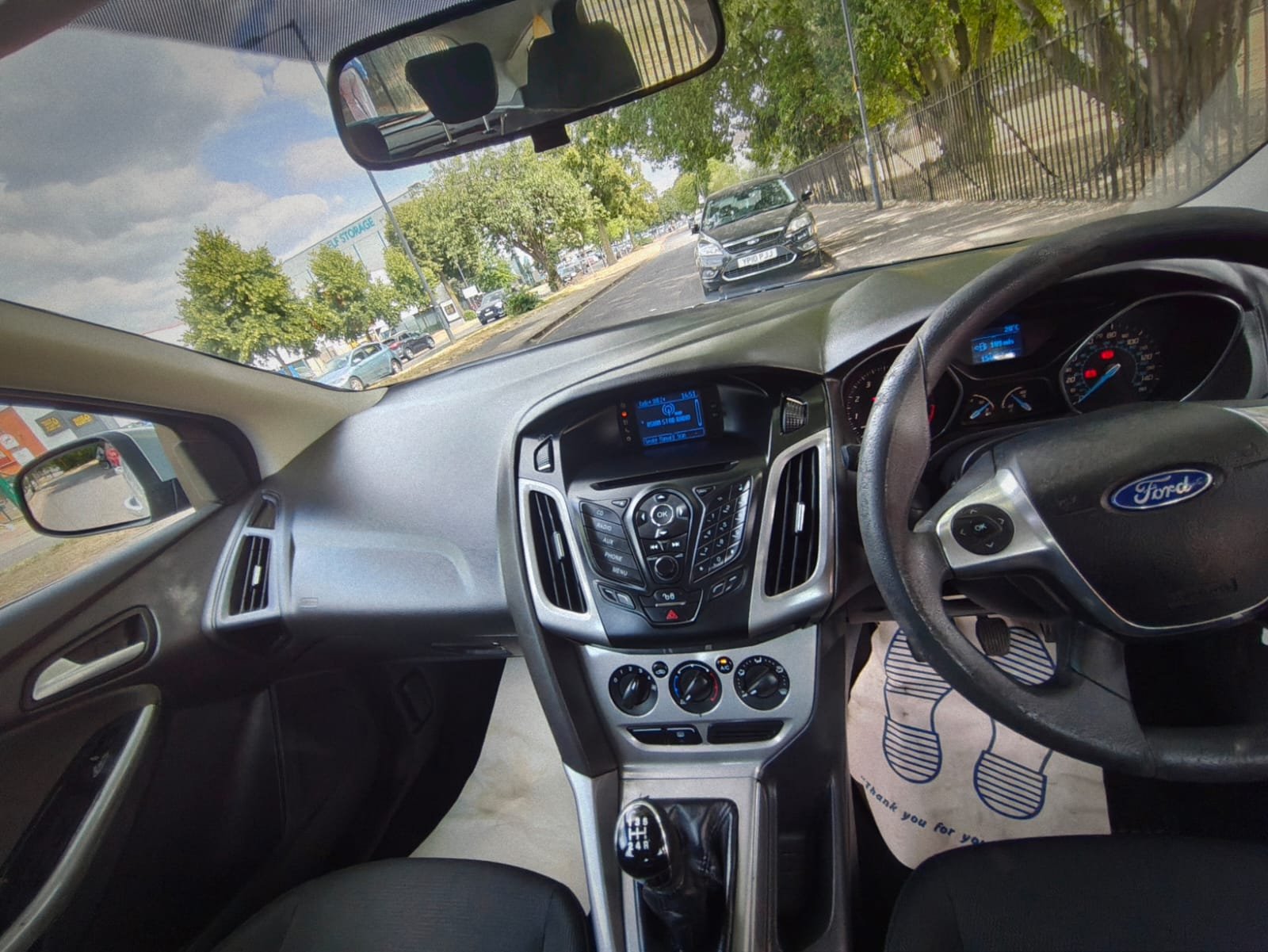2011 - FORD FOCUS