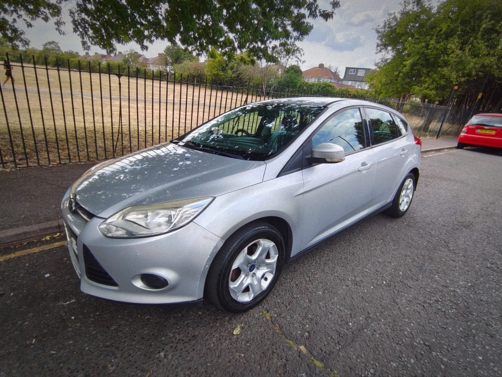 2011 - FORD FOCUS