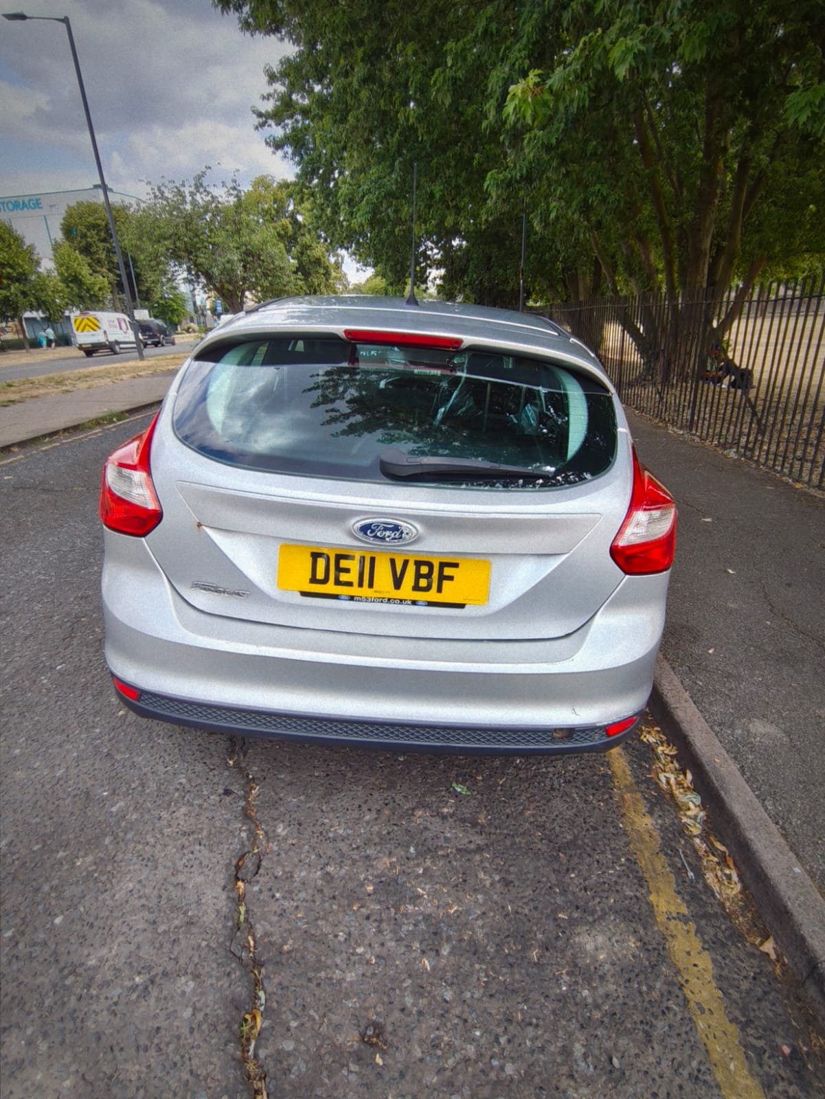 2011 - FORD FOCUS