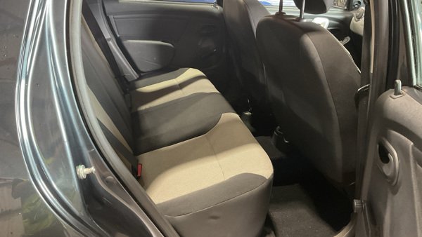 2015 - DACIA DUSTER